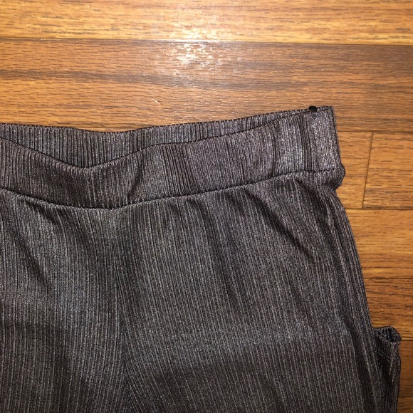 Two piece Set - Picture 3 of 5